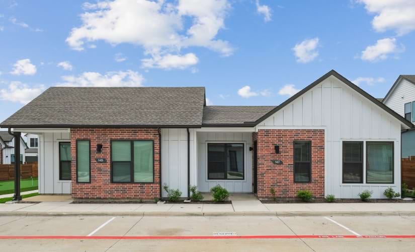 a2 - 1 bedroom floorplan layout with 1 bathroom and 858 square feet