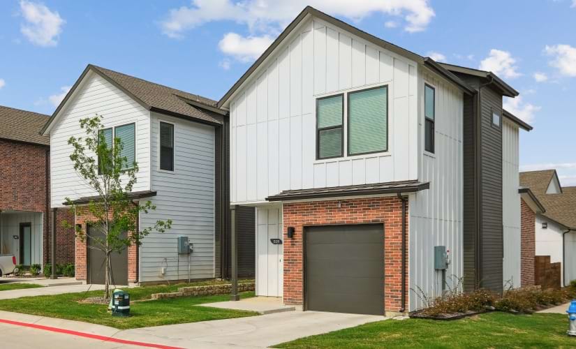 b2 single-family - 2 bedroom floorplan layout with 2.5 bathrooms and 1225 square feet